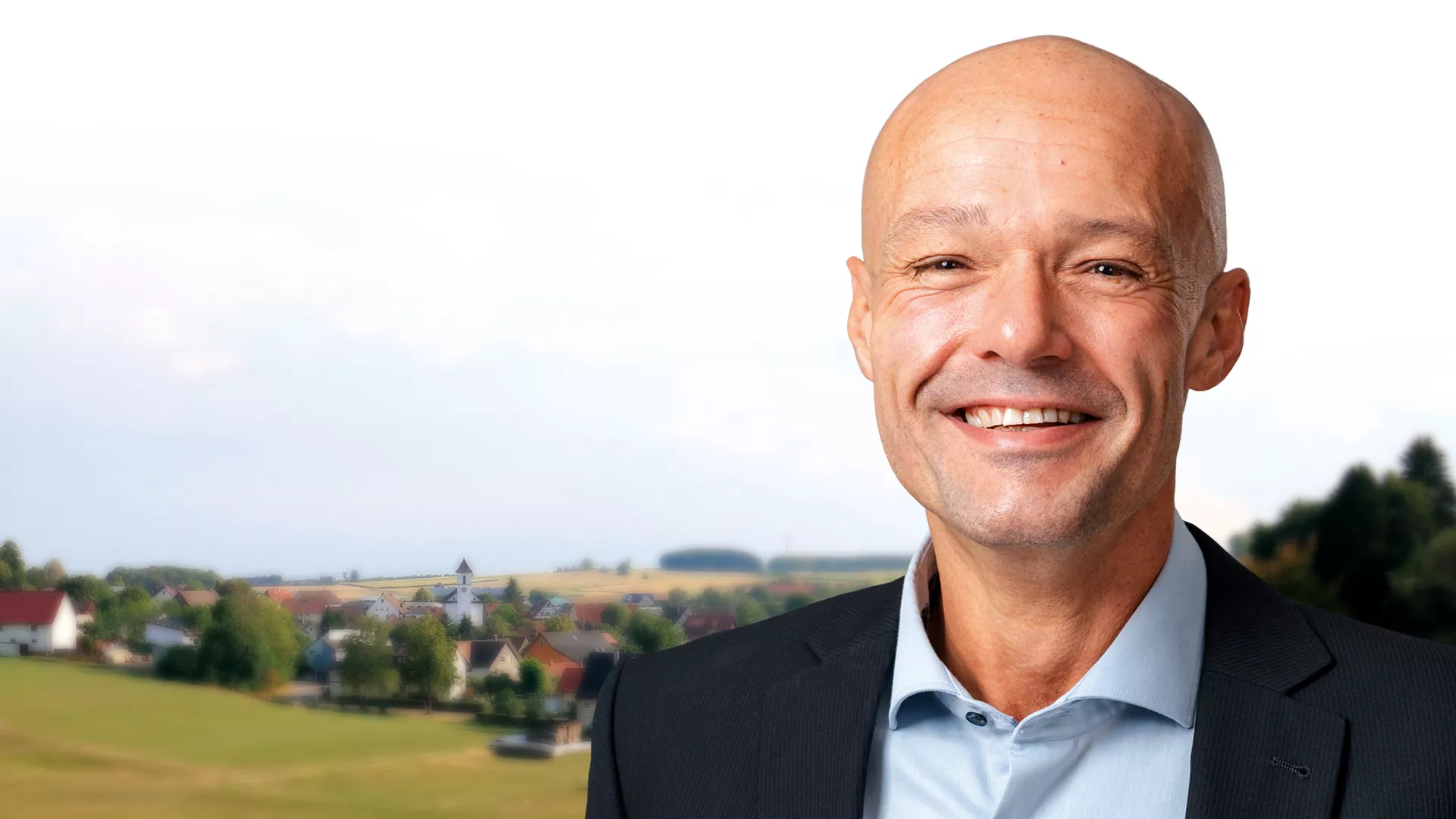 André Stump vor der Ortschaft Leibertingen